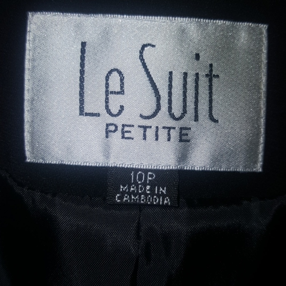 Women's Suit Jacket - Picture 3 of 5
